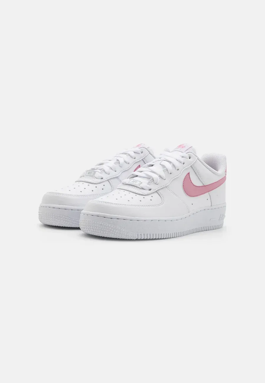 Фото № 2 с приближением к товару «‎AIR FORCE 1 07 NEXT NATURE»