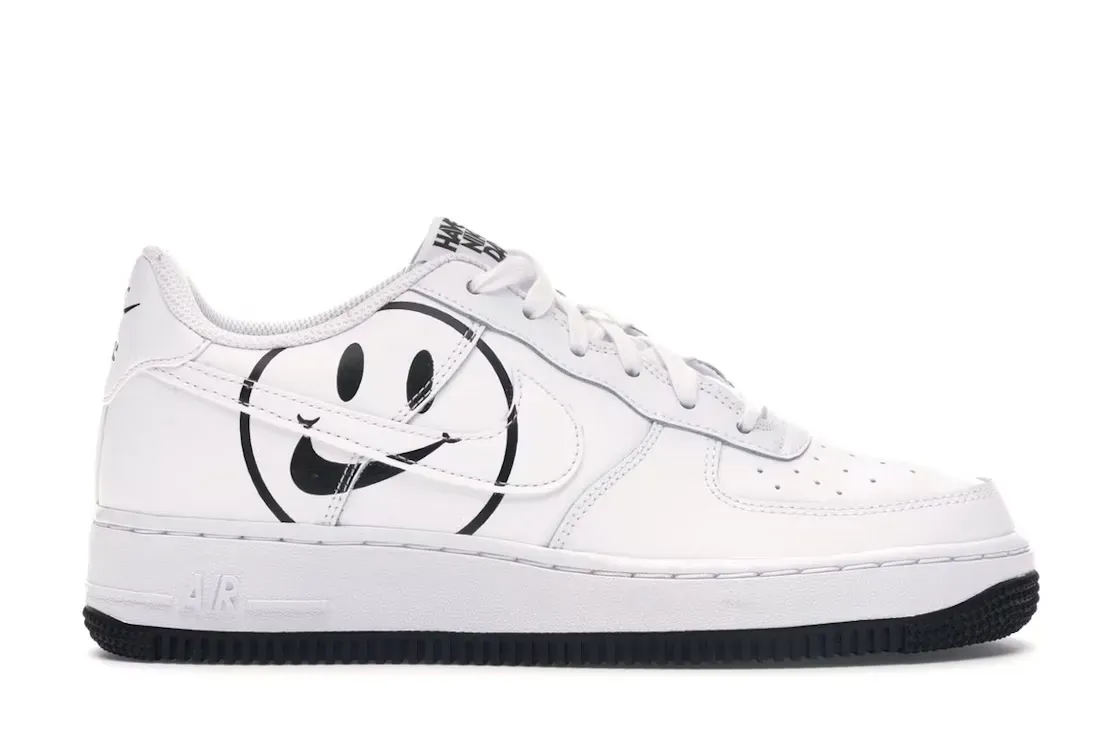 Фото № 1 с приближением к товару «‎Nike Air Force 1 Low»