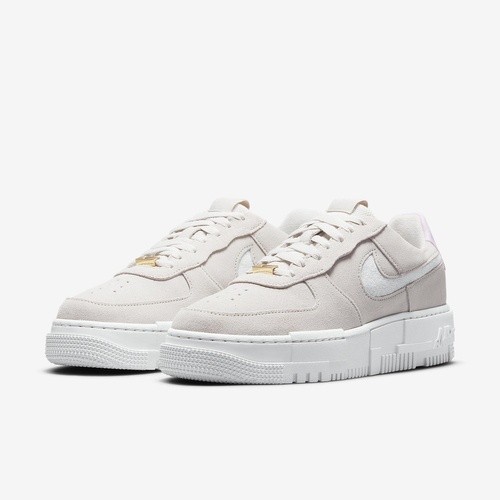 Фото № 3 с приближением к товару «‎Nike Air Force 1 Pixel»