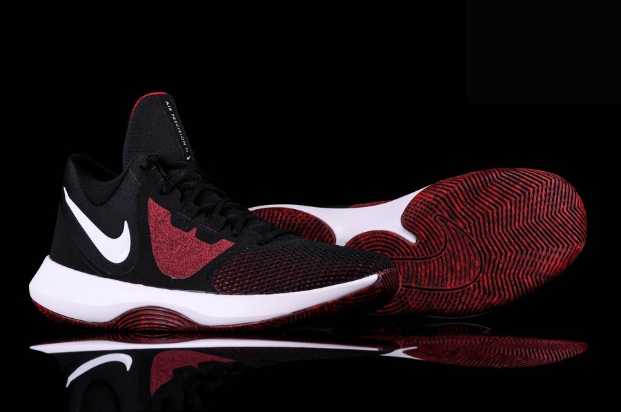 Фото № 3 с приближением к товару «‎Nike Air Precision II »