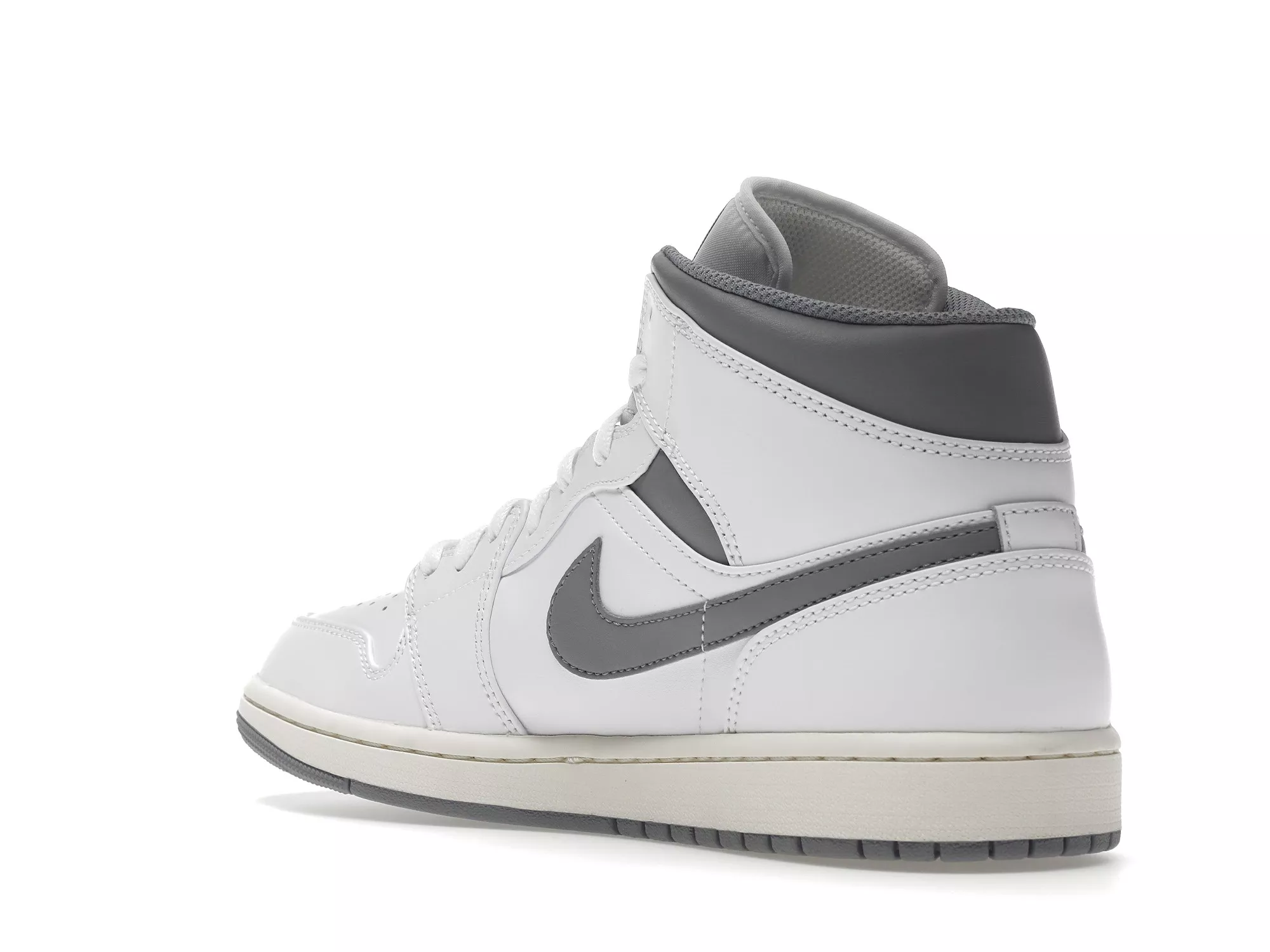 Фото № 2 с приближением к товару «‎Air Jordan 1 Mid Neutral Grey»
