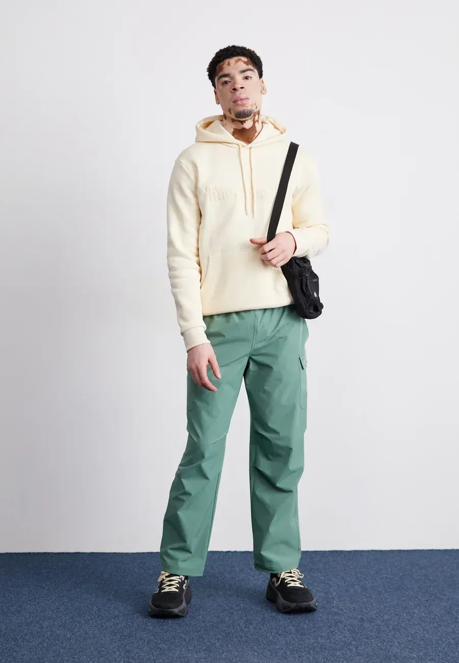 Фото № 3 с приближением к товару «‎MMORE FRESH FOAM UNISEX»