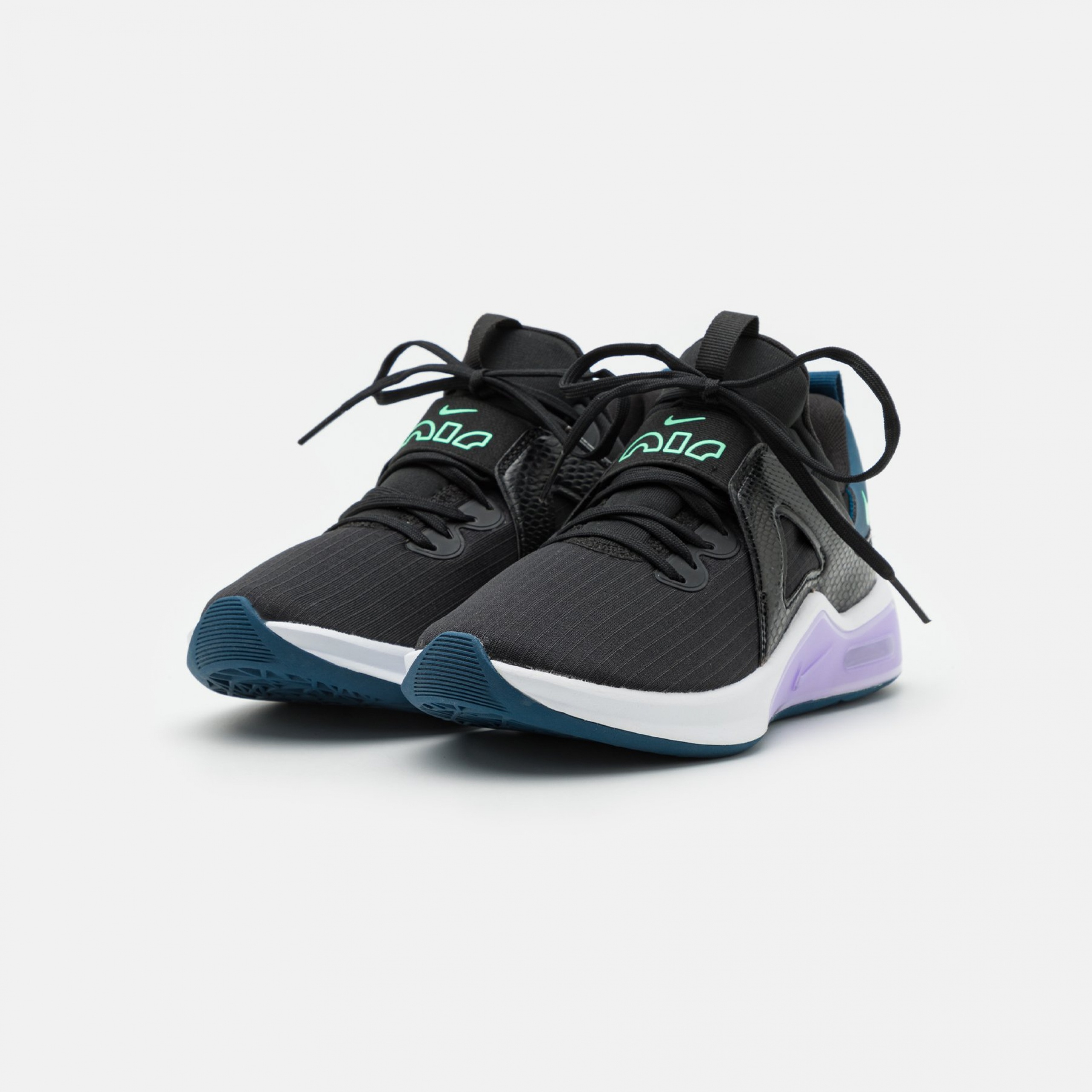 Фото № 2 с приближением к товару «‎Nike Air Max Bella TR 5 »