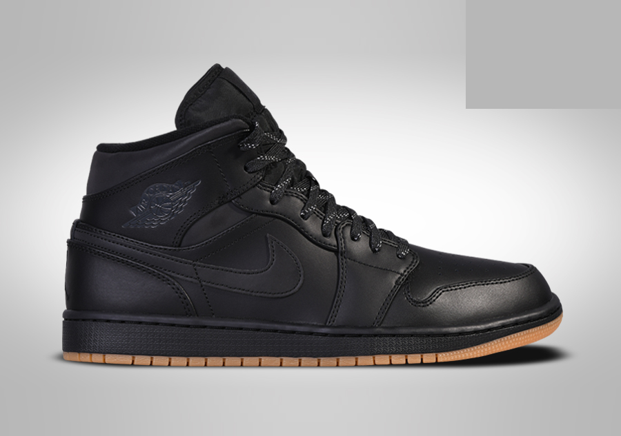 Фото № 1 с приближением к товару «‎Nike Air Jordan 1 Retro Winterized »