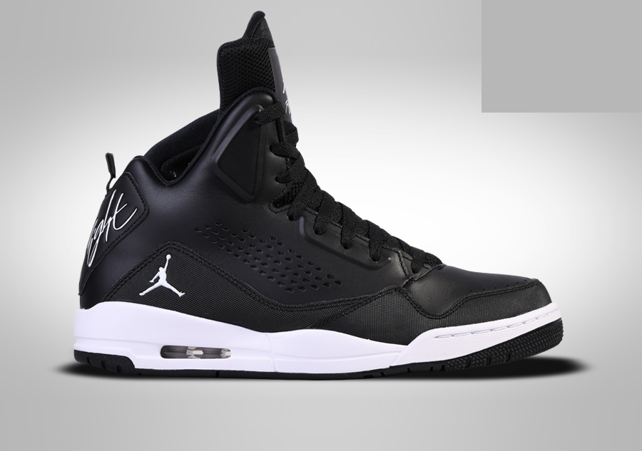 Фото № 2 с приближением к товару «‎Nike Air Jordan Sc-3 Oreo »