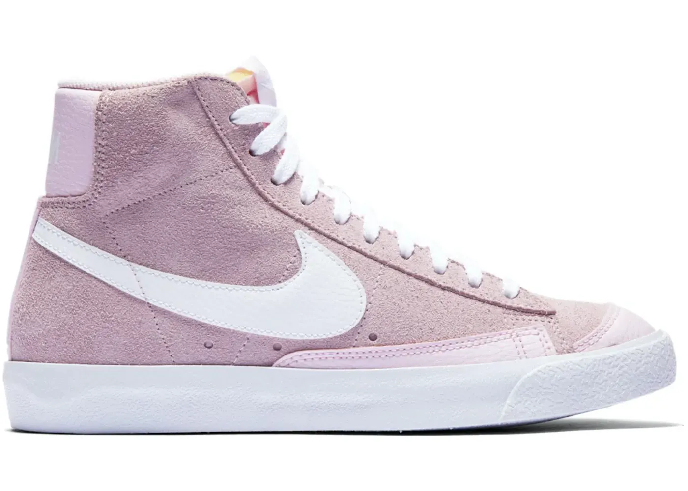 Фото № 1 с приближением к товару «‎Nike Blazer Mid Vintage 77 Pink Foam »