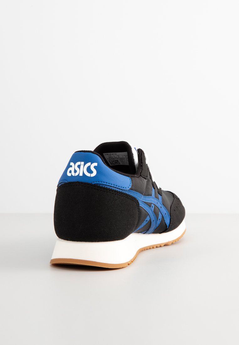 Фото № 3 с приближением к товару «‎Кроссовки Asics SPZZO17PT06-Q00»