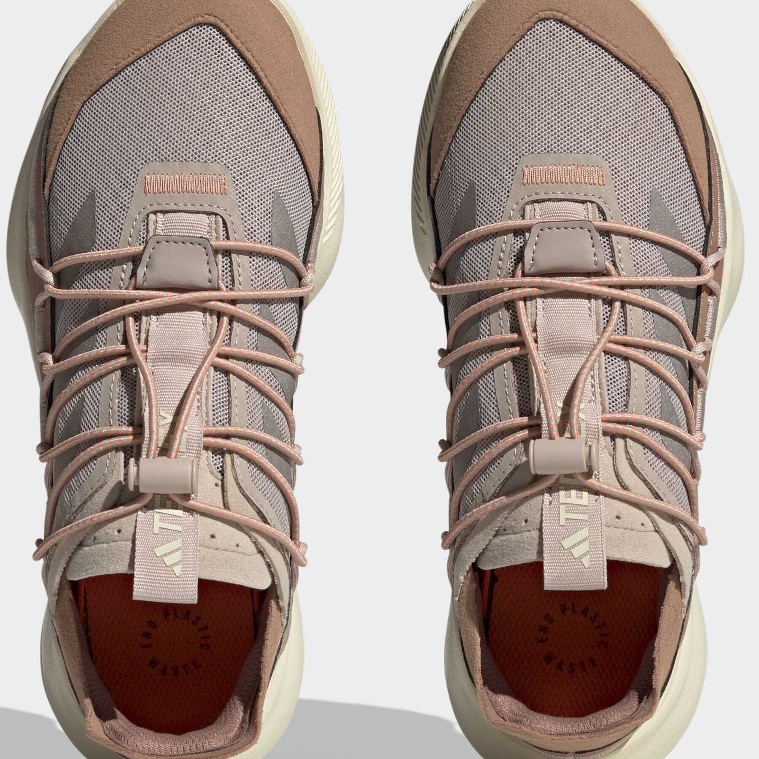 Фото № 3 с приближением к товару «‎Adidas Terrex Voyager 21 W»