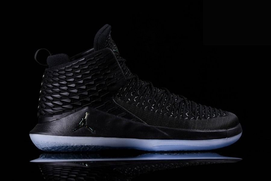 Фото № 2 с приближением к товару «‎Nike Air Jordan Xxxii BG Cat »