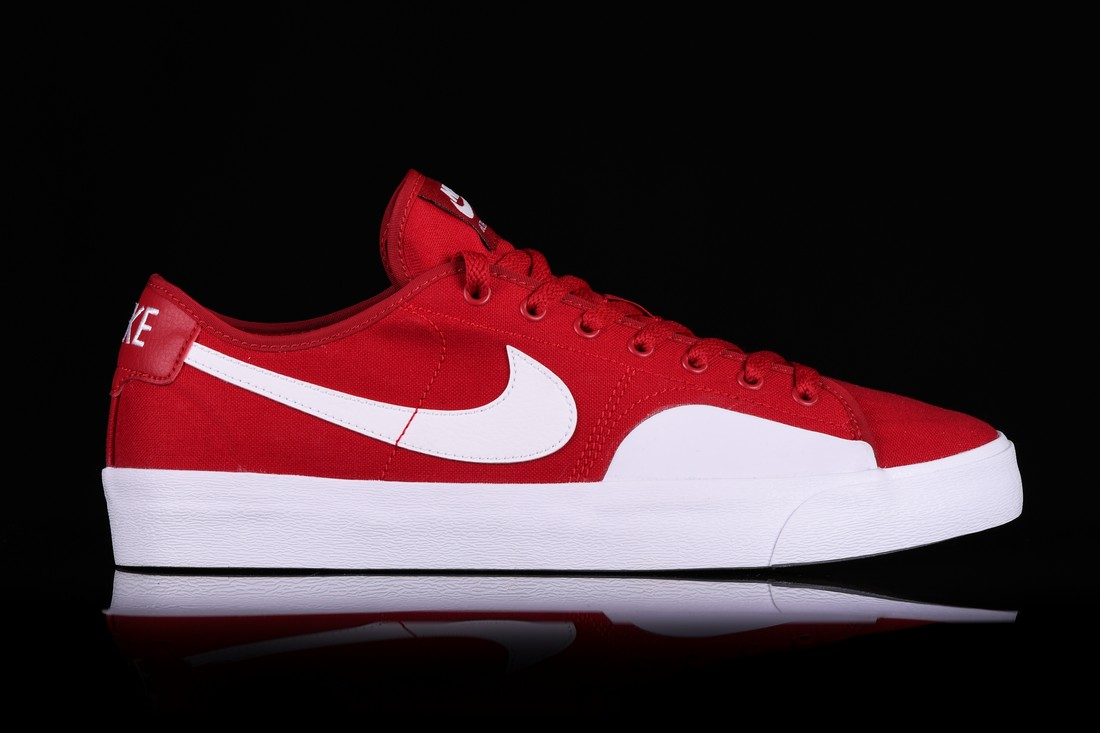 Фото № 1 с приближением к товару «‎Nike SB Blazer Court Gym »