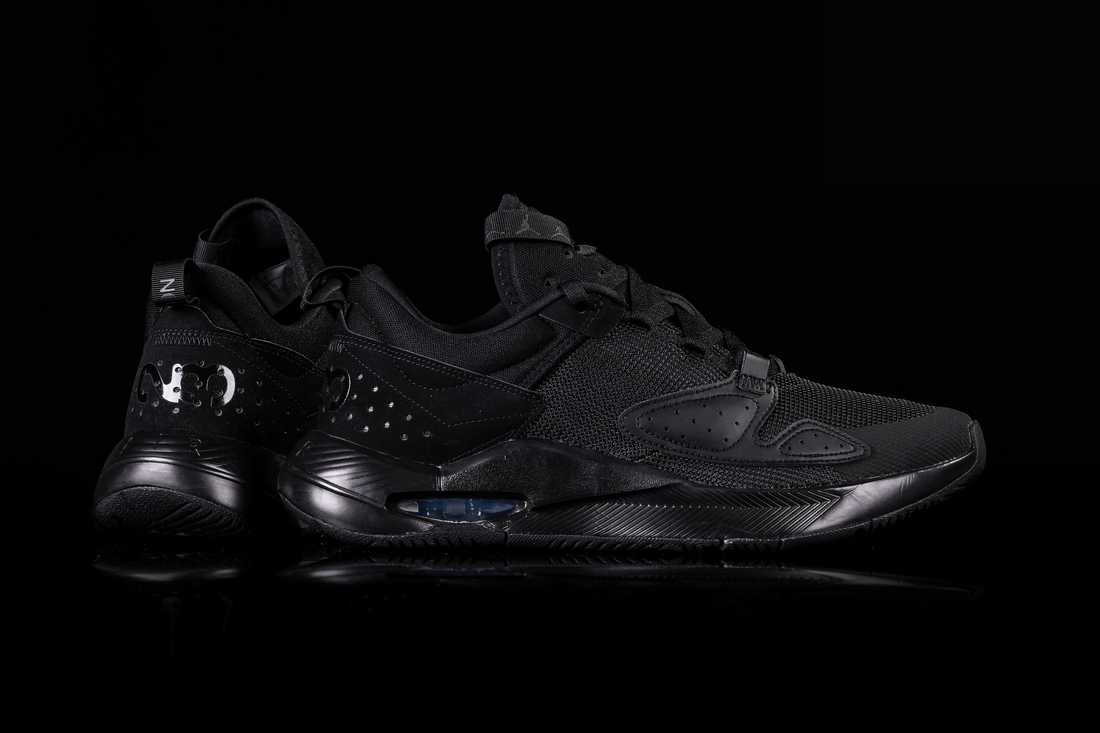 Фото № 2 с приближением к товару «‎Nike Air Jordan Air Cadence Triple »