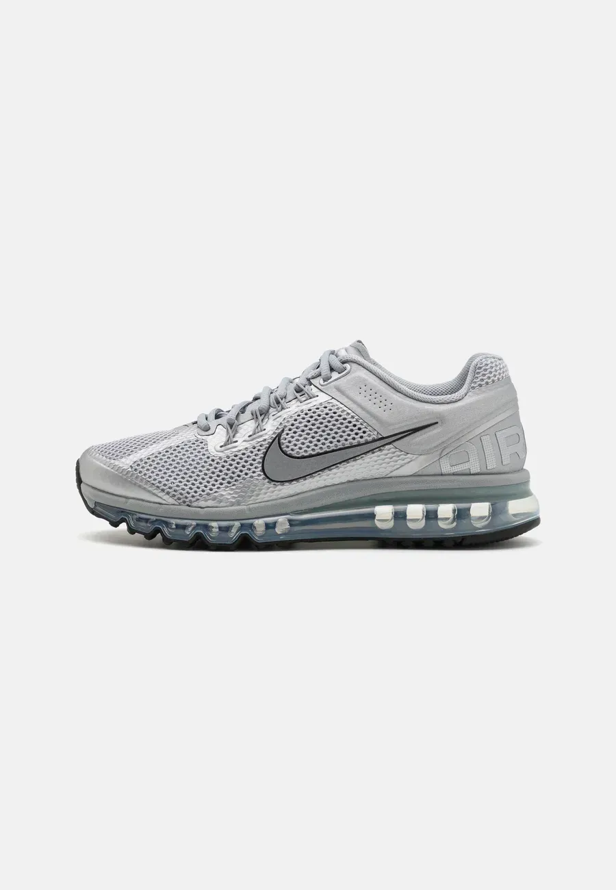 Фото № 1 с приближением к товару «‎AIR MAX 2013 »