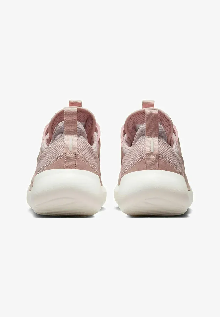 Фото № 3 с приближением к товару «‎Кроссовки Nike SPNS411A01B-J11»