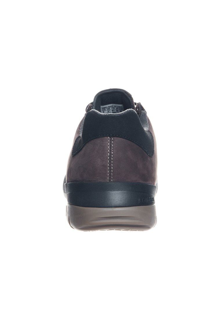 Фото № 2 с приближением к товару «‎Adidas Anzit Dlx »