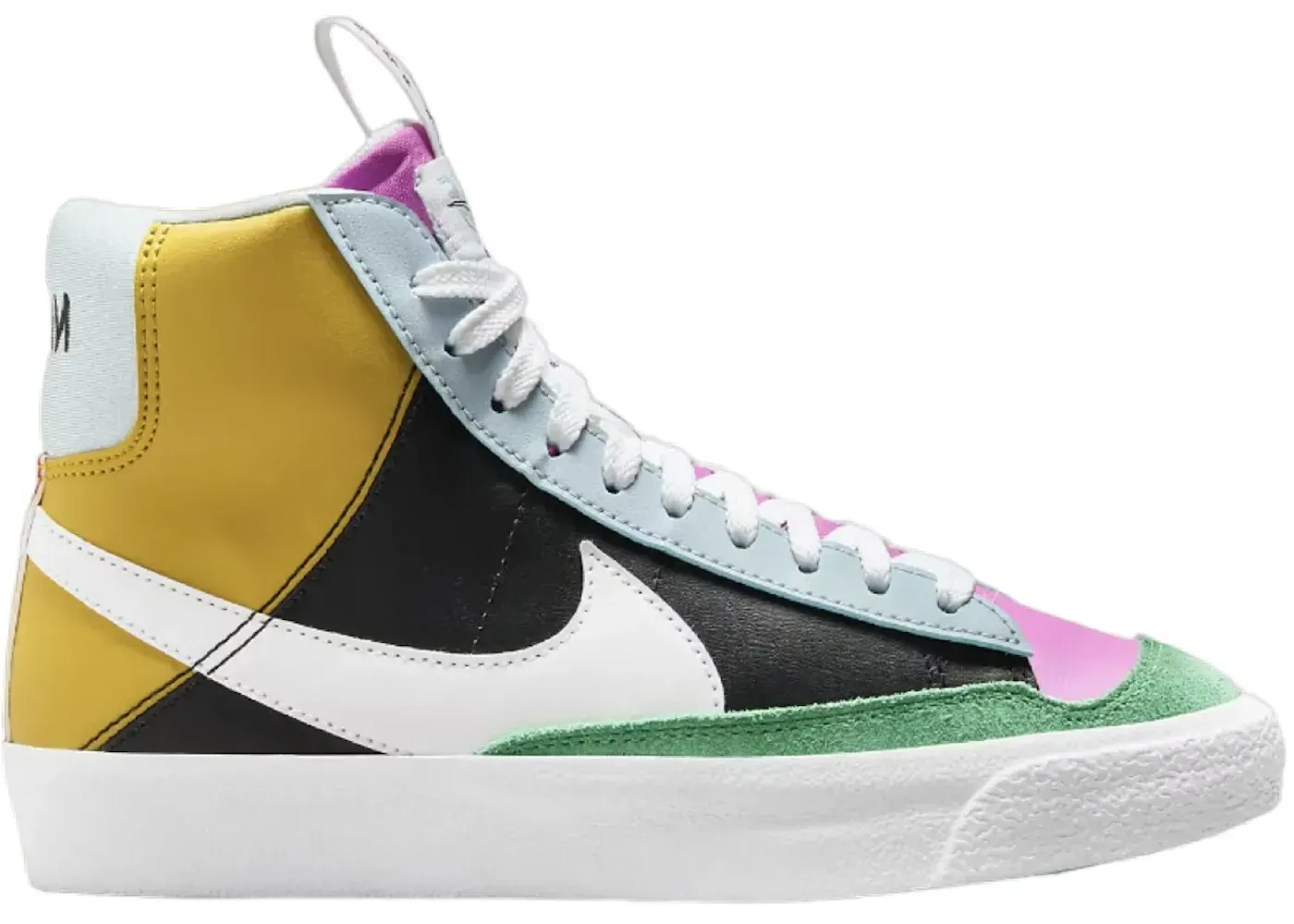 Фото № 1 с приближением к товару «‎Nike Blazer Mid '77 SE»