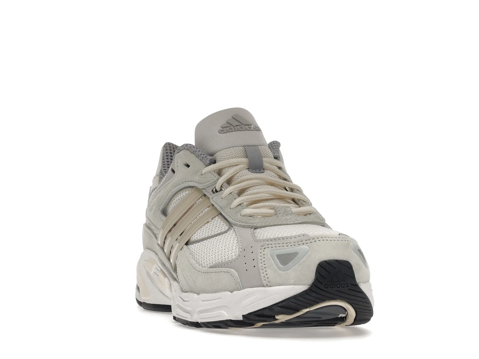 Фото № 6 с приближением к товару «‎adidas Response CL Crystal White»