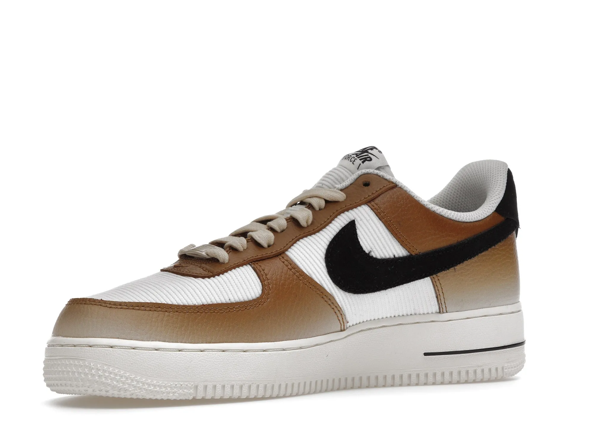 Фото № 3 с приближением к товару «‎Nike Air Force 1 Low 07 Ale Brown Sanddrift »