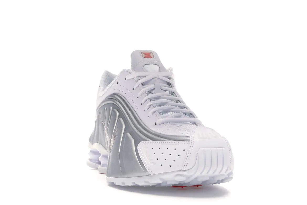 Фото № 2 с приближением к товару «‎Nike Shox R4 White Metallic Silver»