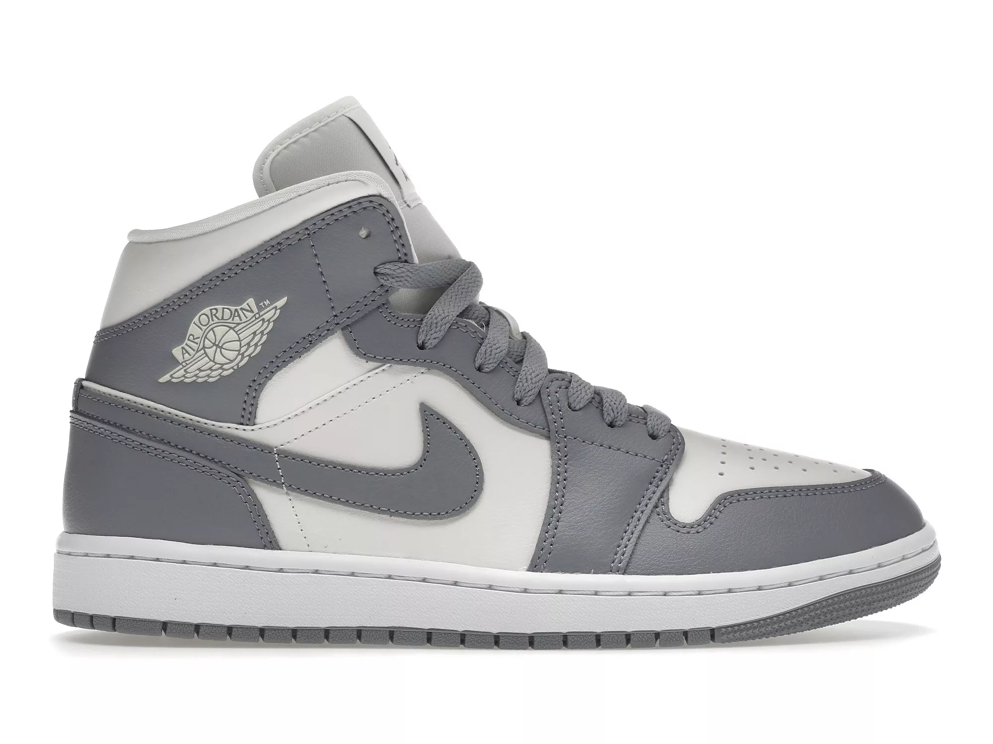 Фото № 1 с приближением к товару «‎Jordan 1 Mid Stealth »