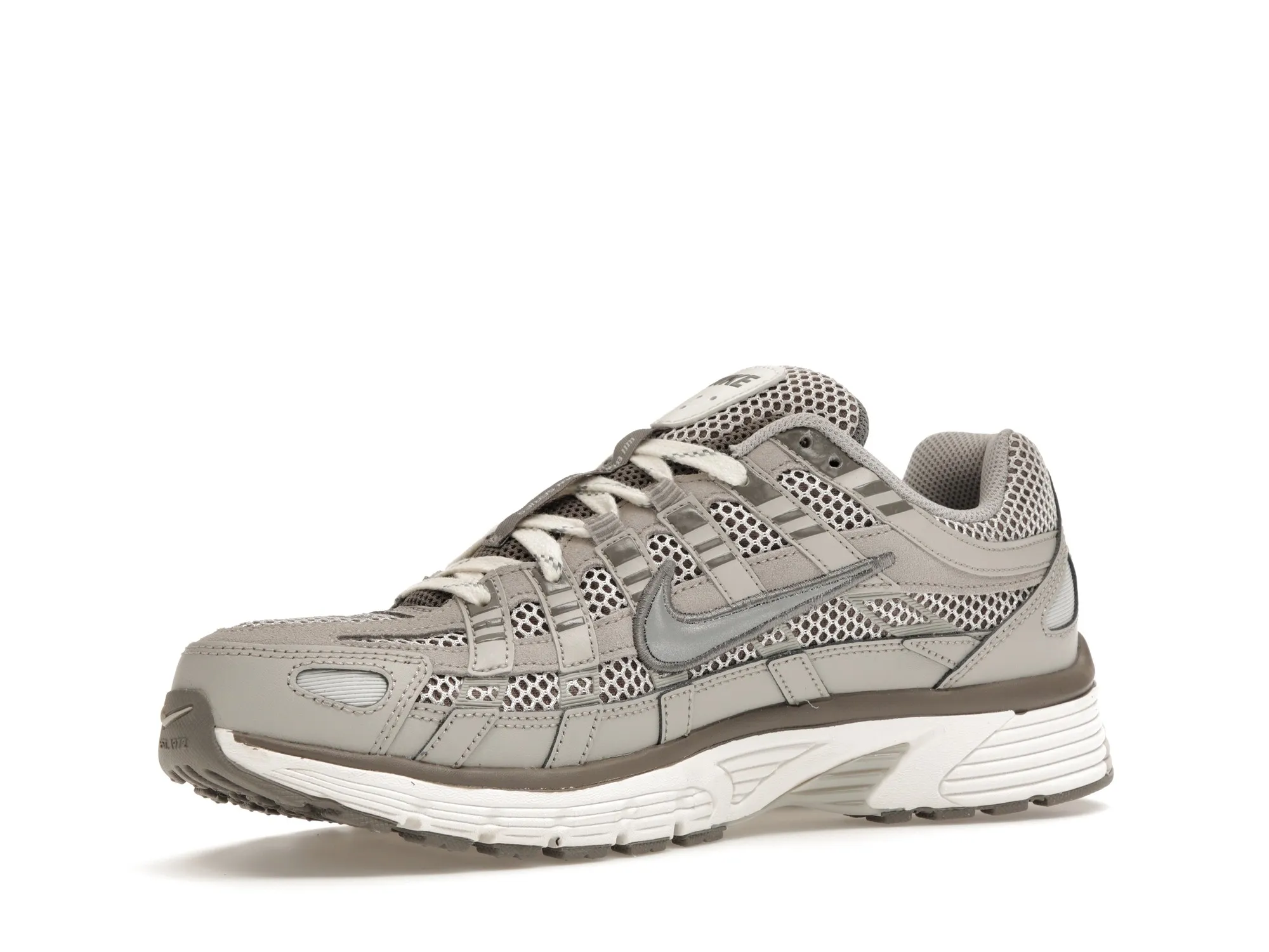 Фото № 2 с приближением к товару «‎Nike P-6000 Light Iron Ore»