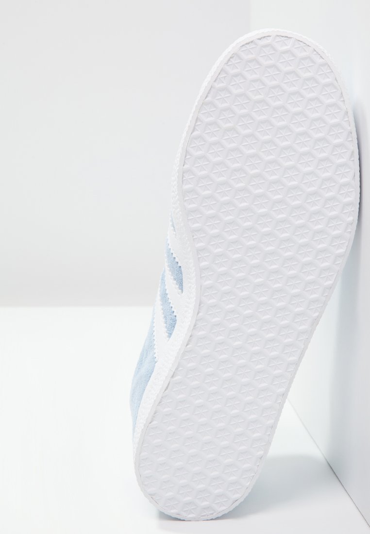 Фото № 5 с приближением к товару «‎Adidas Gazelle »