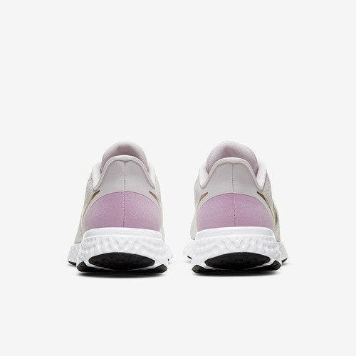 Фото № 5 с приближением к товару «‎Nike Revolution 5 Women's Running Shoe Light Violet»