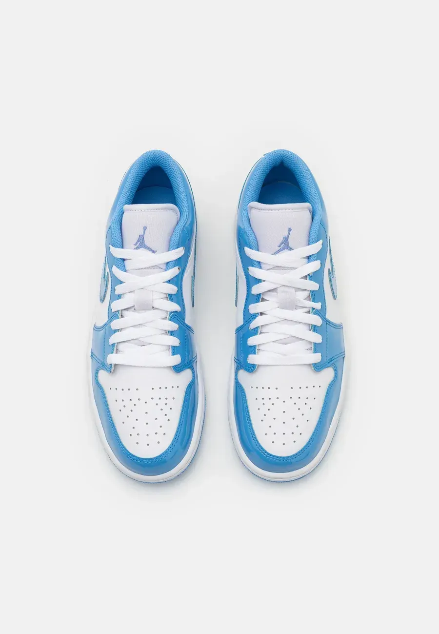 Фото № 4 с приближением к товару «‎AIR JORDAN 1 SE»