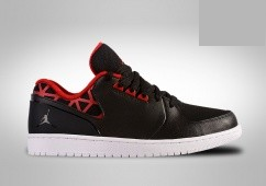 Фото № 1 с приближением к товару «‎Nike Air Jordan 1 Flight 3 »