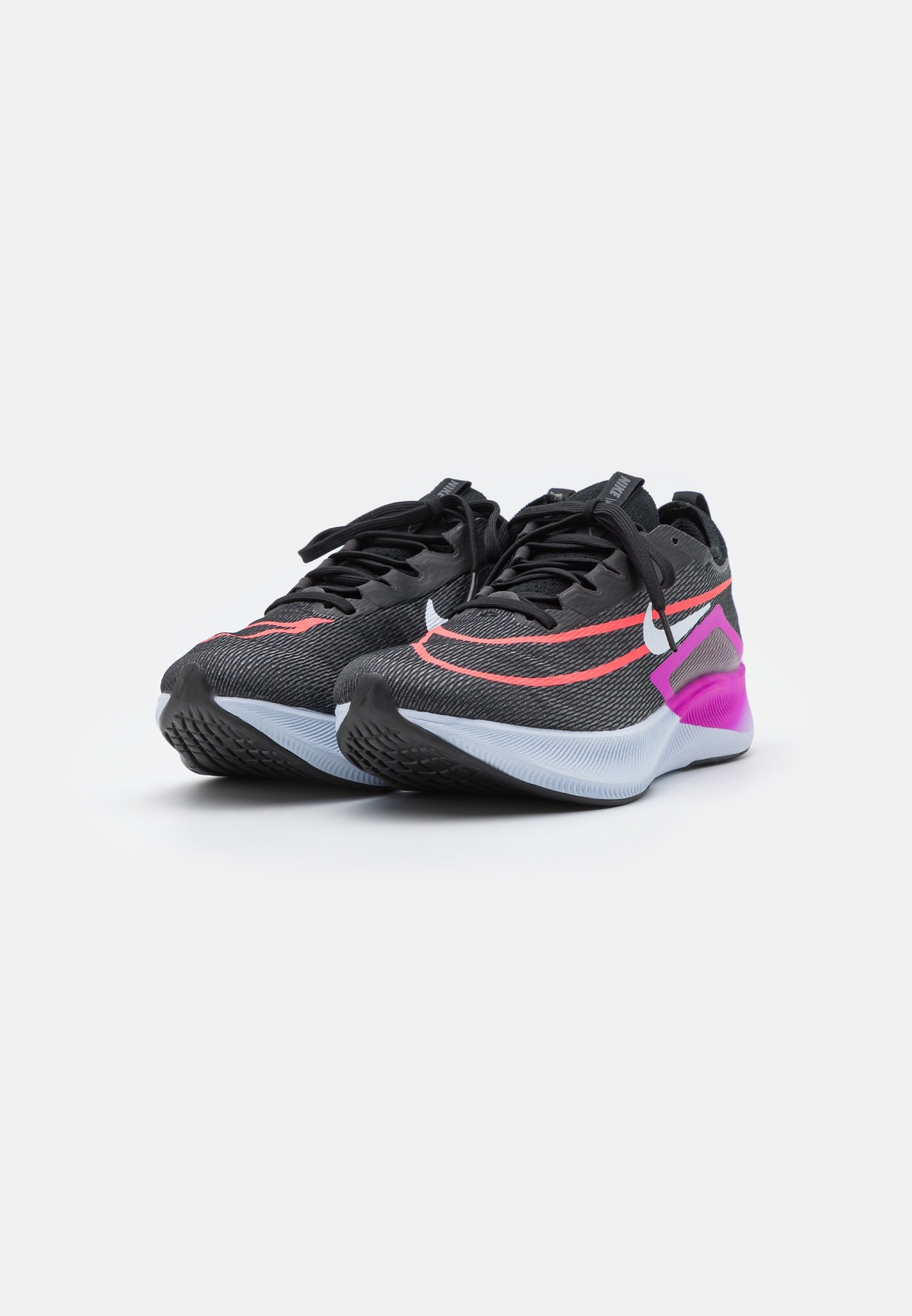 Фото № 5 с приближением к товару «‎Nike Zoom Fly 4»