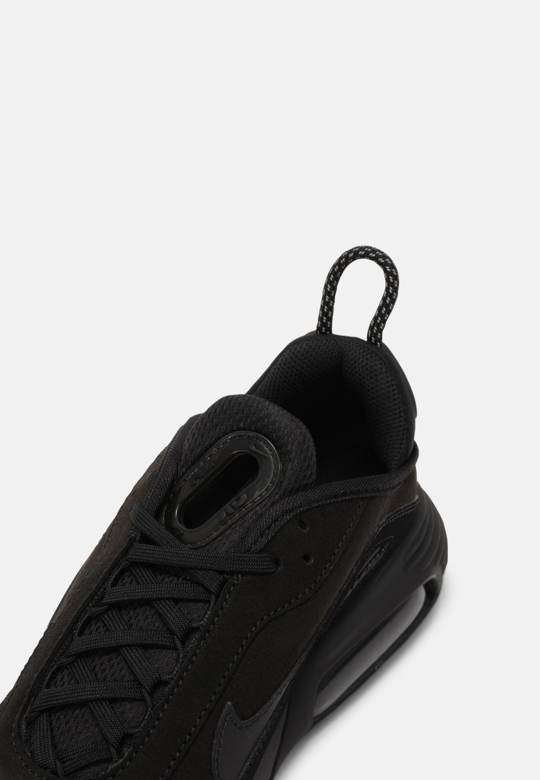 Фото № 5 с приближением к товару «‎Nike Air Max 2090 »