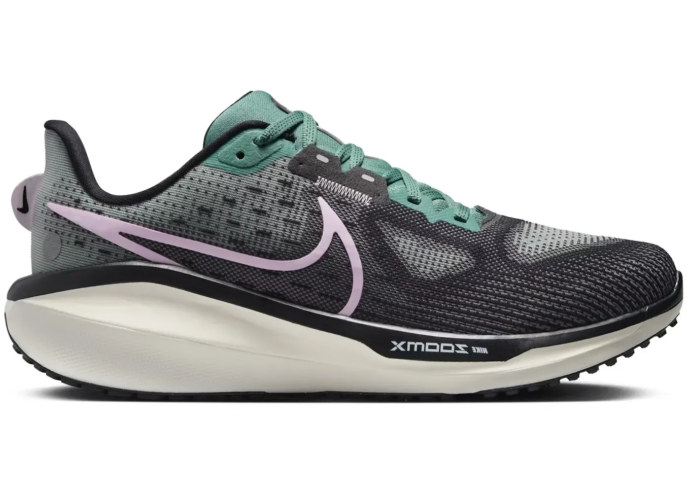 Фото № 1 с приближением к товару «‎Nike Vomero 17»