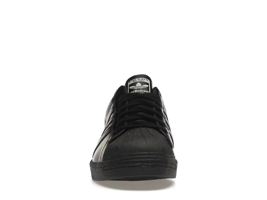 Фото № 2 с приближением к товару «‎adidas Superstar»