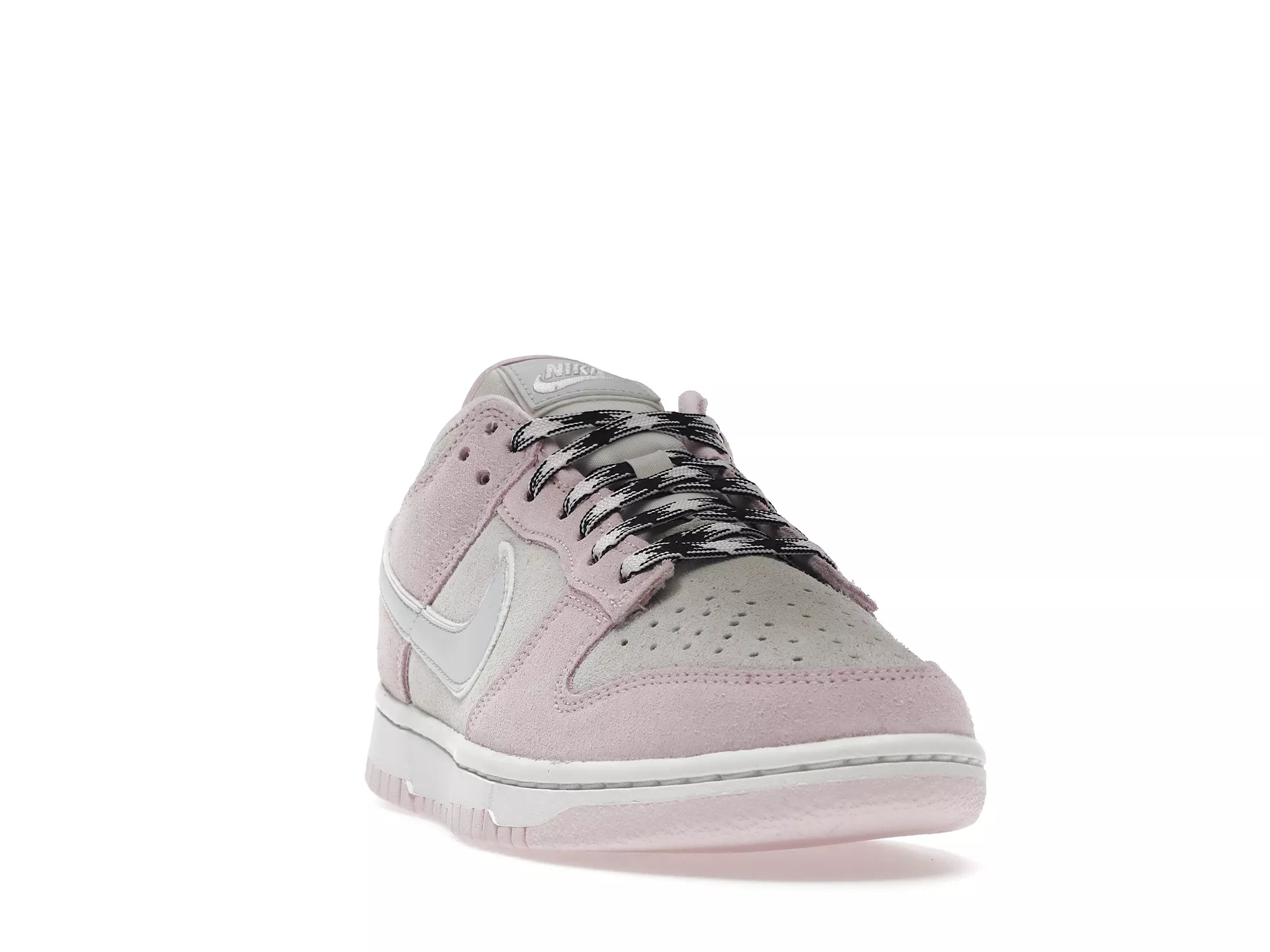 Фото № 4 с приближением к товару «‎Nike Dunk Low LX Pink Foam »
