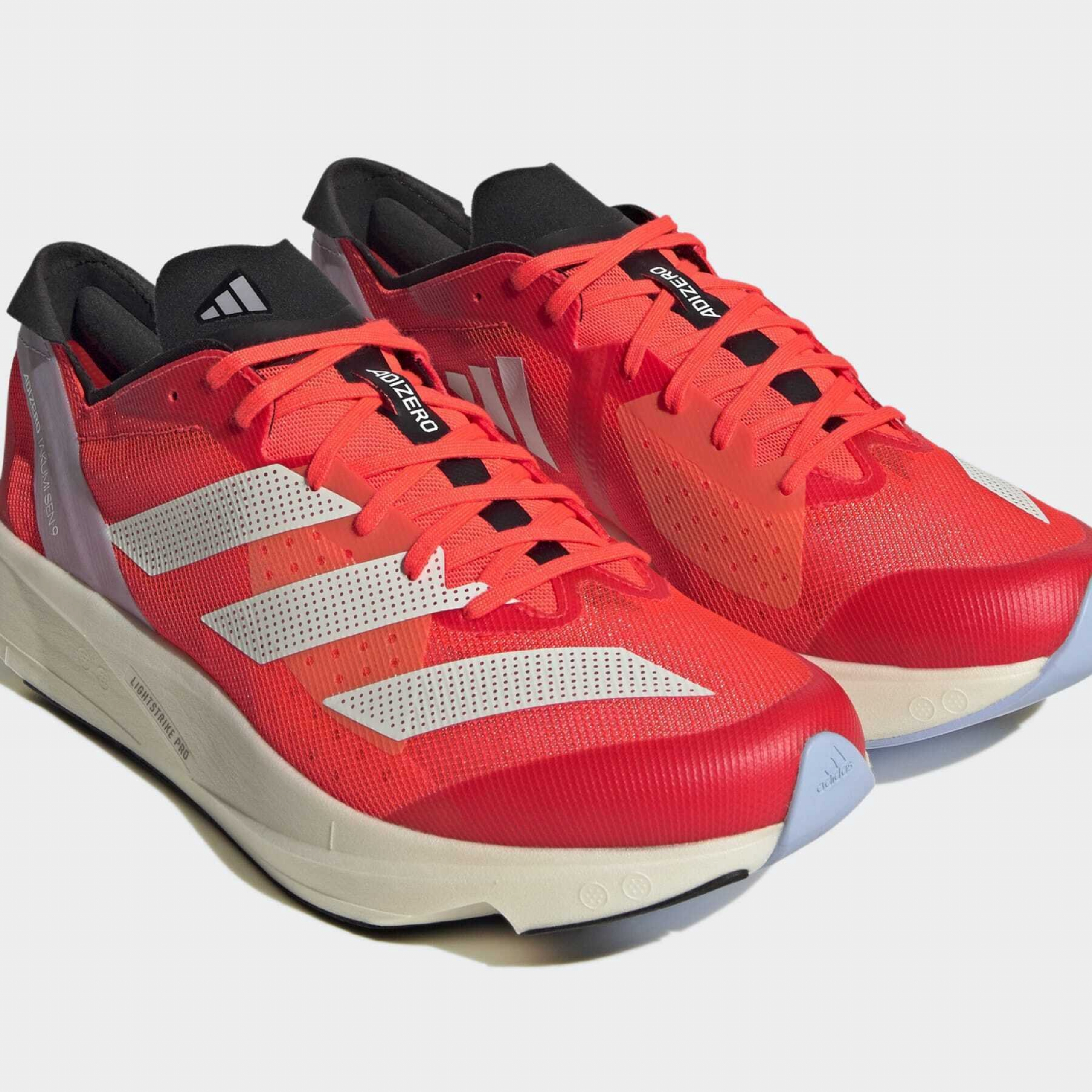 Фото № 2 с приближением к товару «‎Adidas DO»