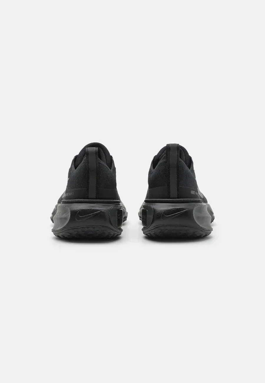 Фото № 3 с приближением к товару «‎ZOOMX INVINCIBLE FK 3»