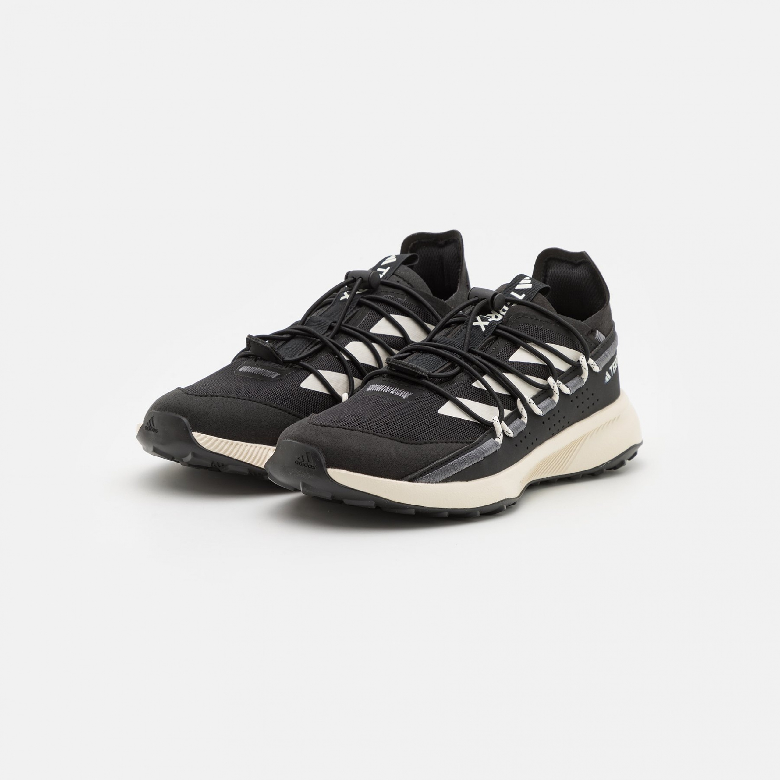 Фото № 2 с приближением к товару «‎Adidas Terrex Voyager 21 W»