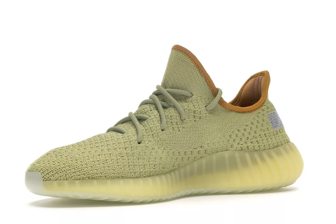 Фото № 6 с приближением к товару «‎adidas Yeezy Boost 350 V2 Marsh»