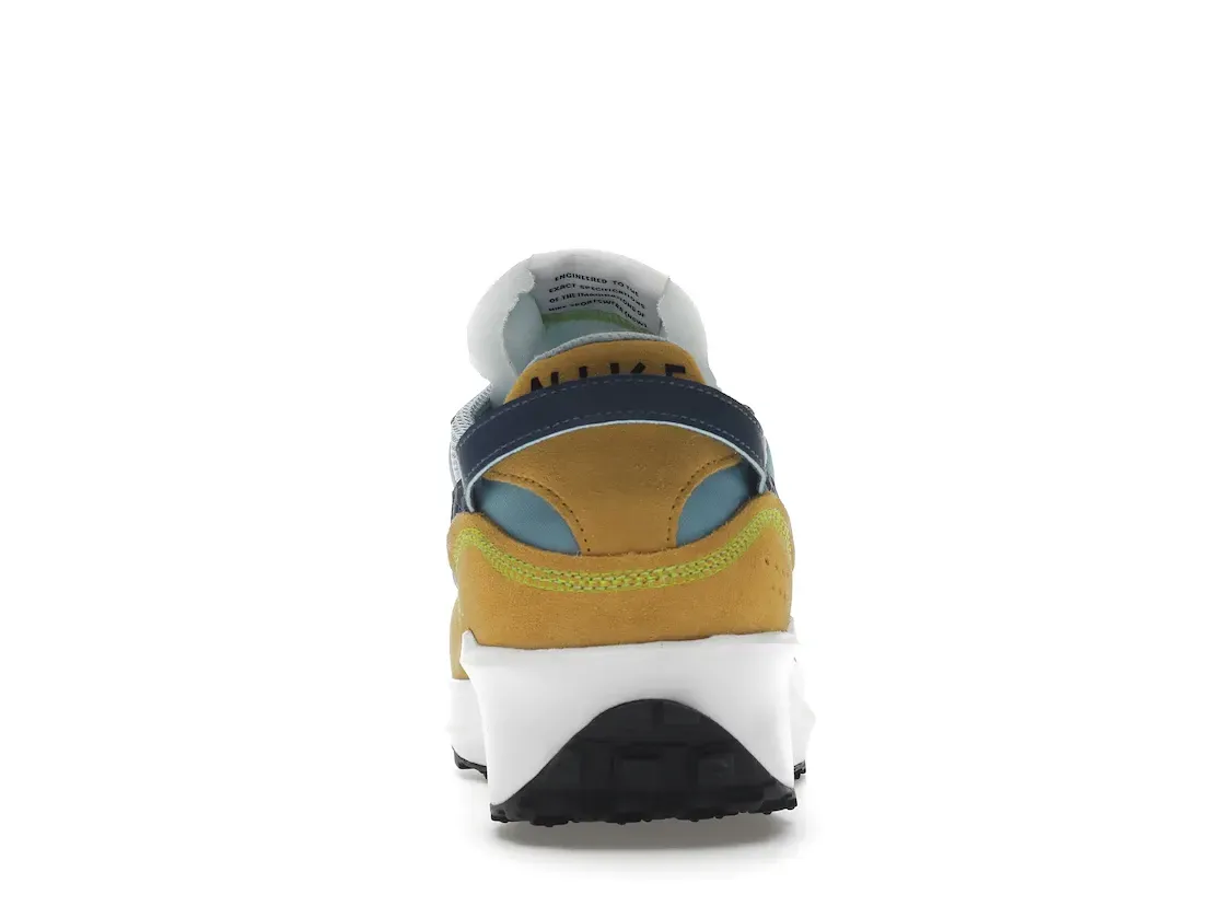 Фото № 4 с приближением к товару «‎Nike Waffle Debut Boarder Blue Sanded Gold»