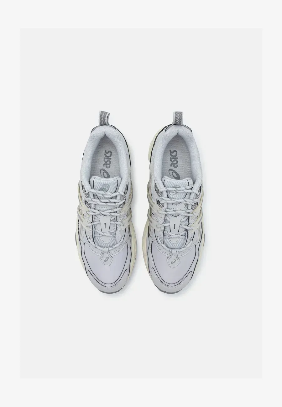 Фото № 4 с приближением к товару «‎GEL-NYC UTILITY UNISEX»