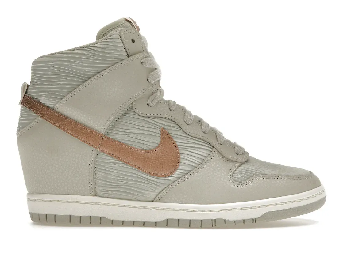 Фото № 1 с приближением к товару «‎Nike Dunk High Sky Hi Light Bone Metallic Red Bronze »