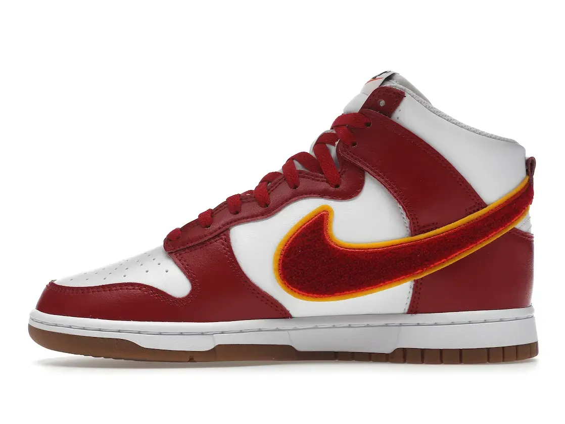 Фото № 3 с приближением к товару «‎Nike Dunk High Chenille Swoosh White Gym Red»