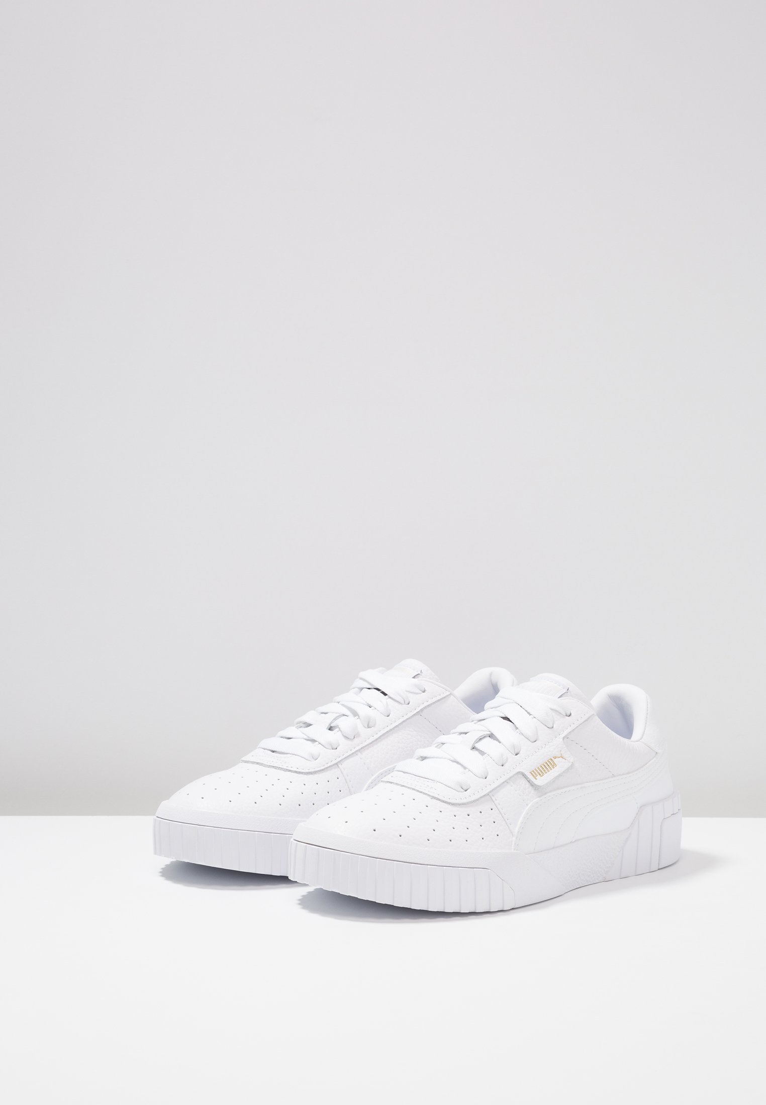 Фото № 5 с приближением к товару «‎Puma Cali »