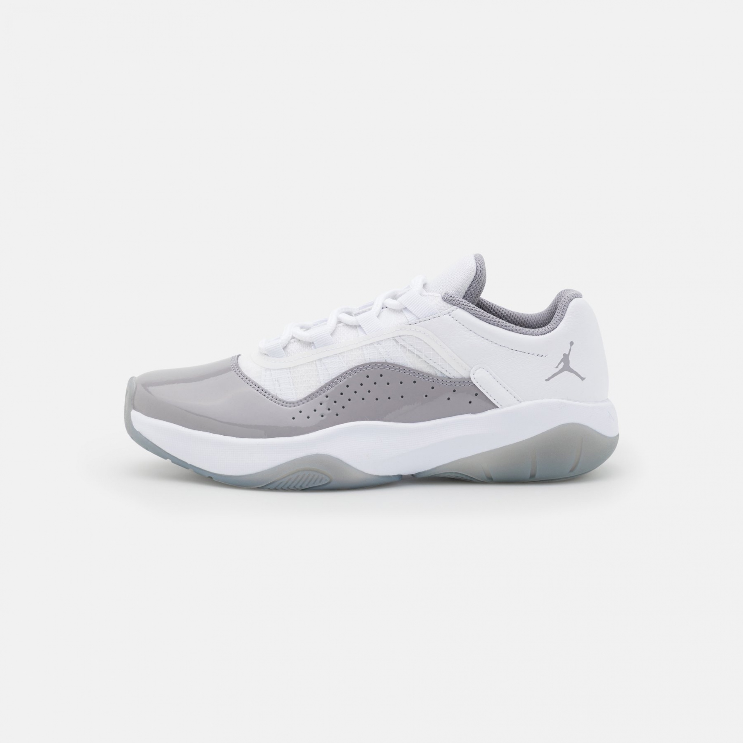 Фото № 1 с приближением к товару «‎Jordan Wmns Air 11 Cmft »