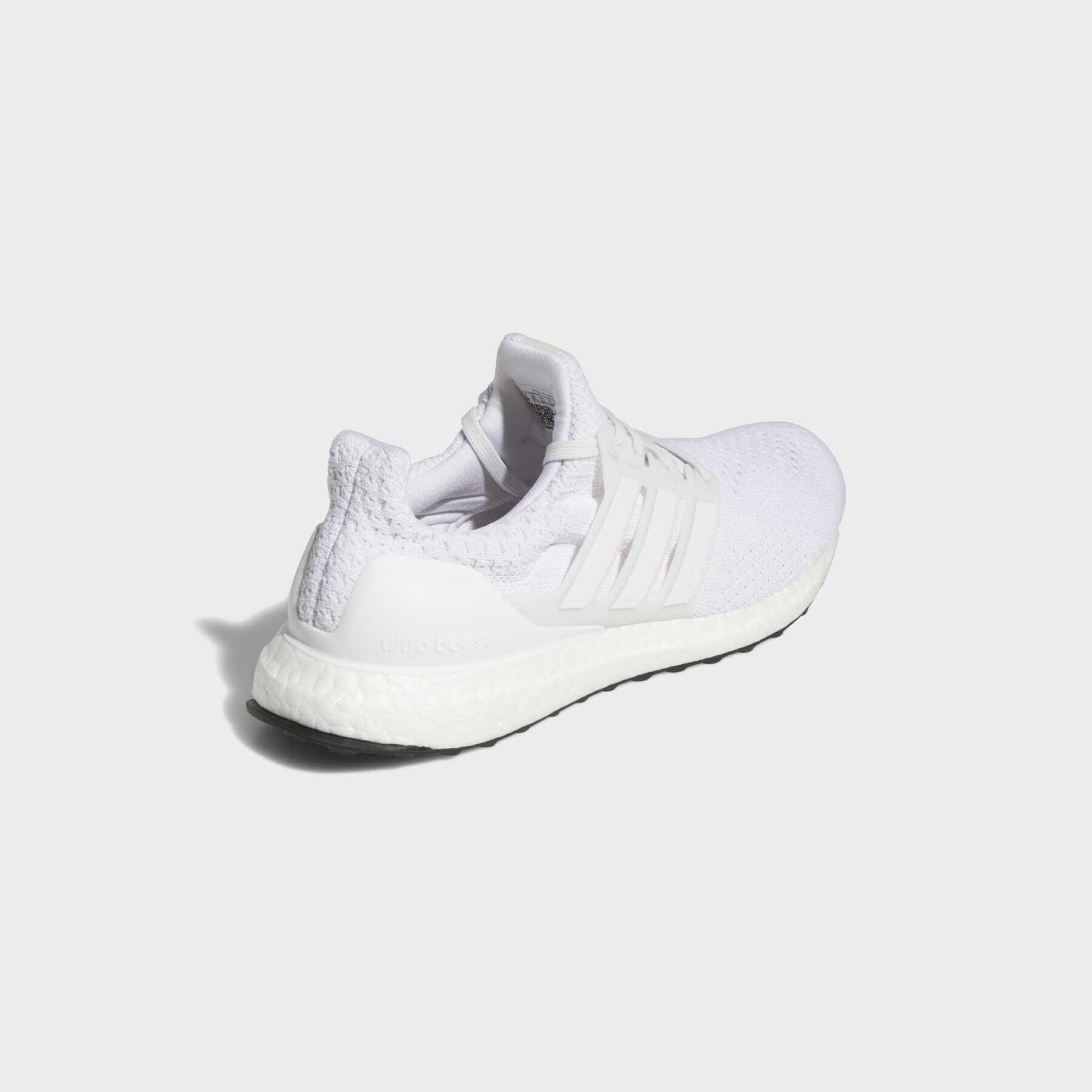 Фото № 3 с приближением к товару «‎Adidas Ultraboost Dna »