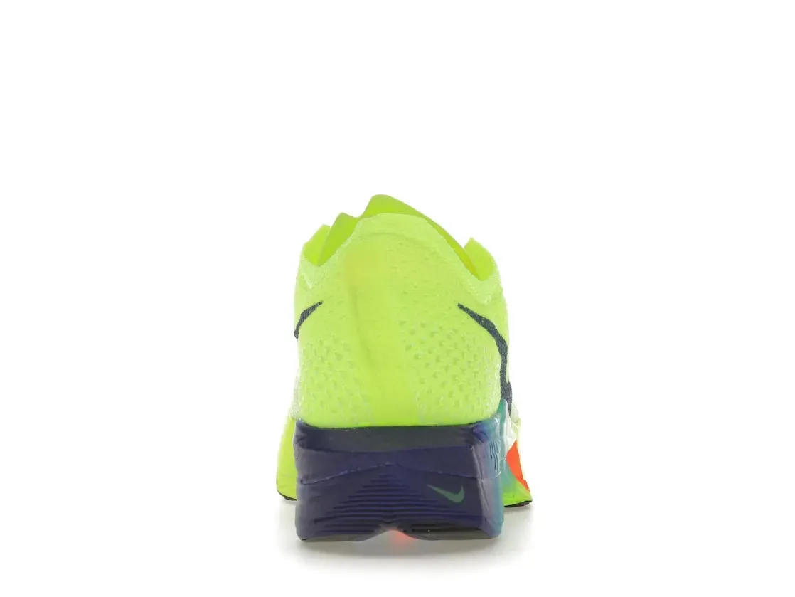 Фото № 4 с приближением к товару «‎Nike ZoomX Vaporfly 3»