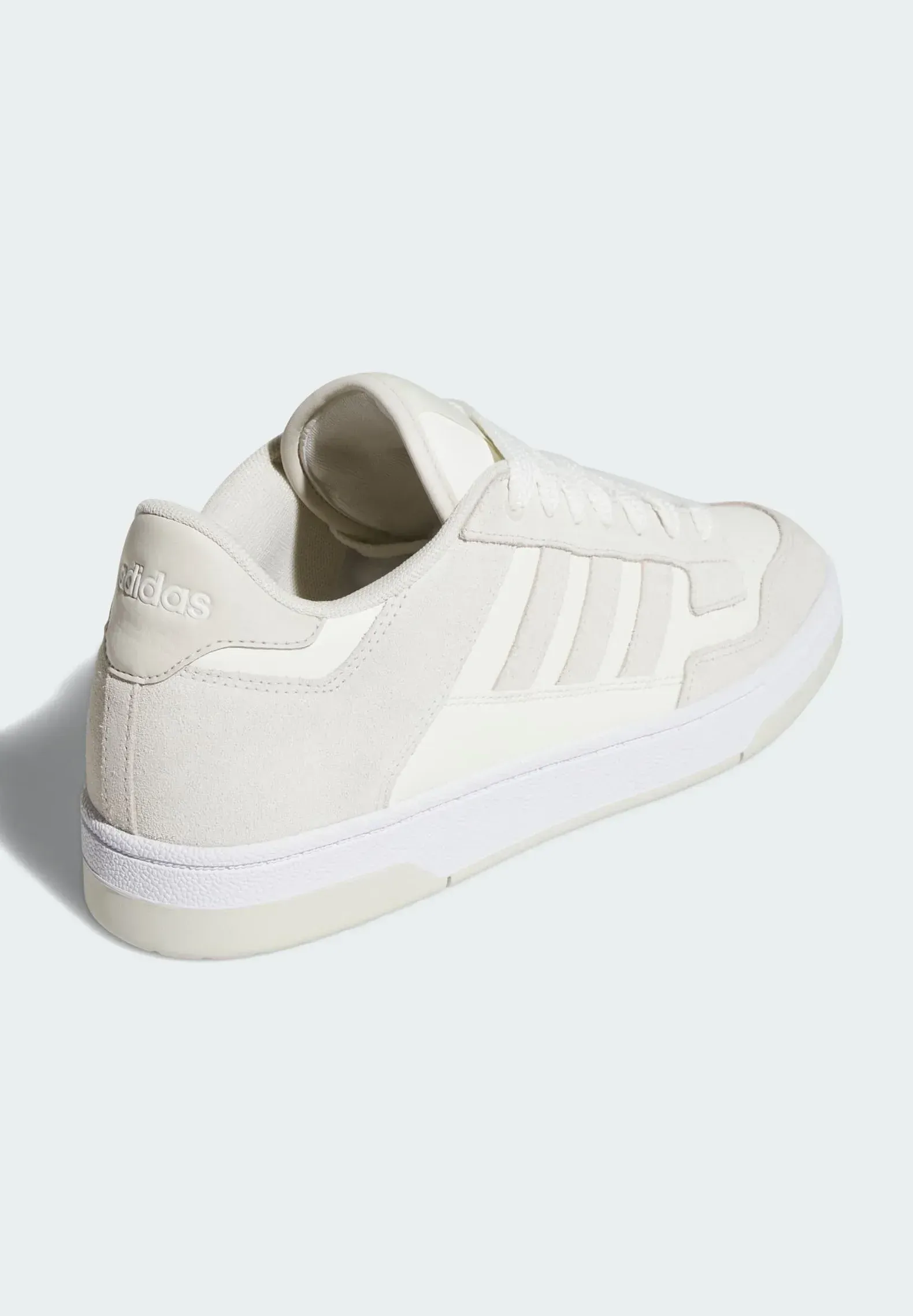 Фото № 4 с приближением к товару «‎Trainers»