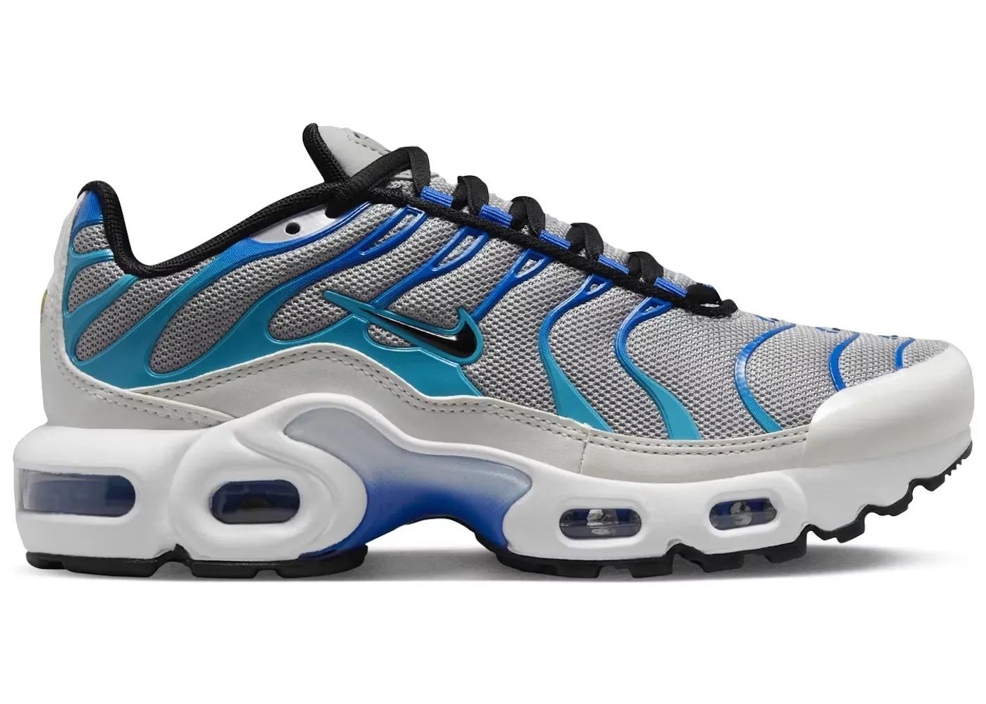 Фото № 1 с приближением к товару «‎Nike Air Max Plus»