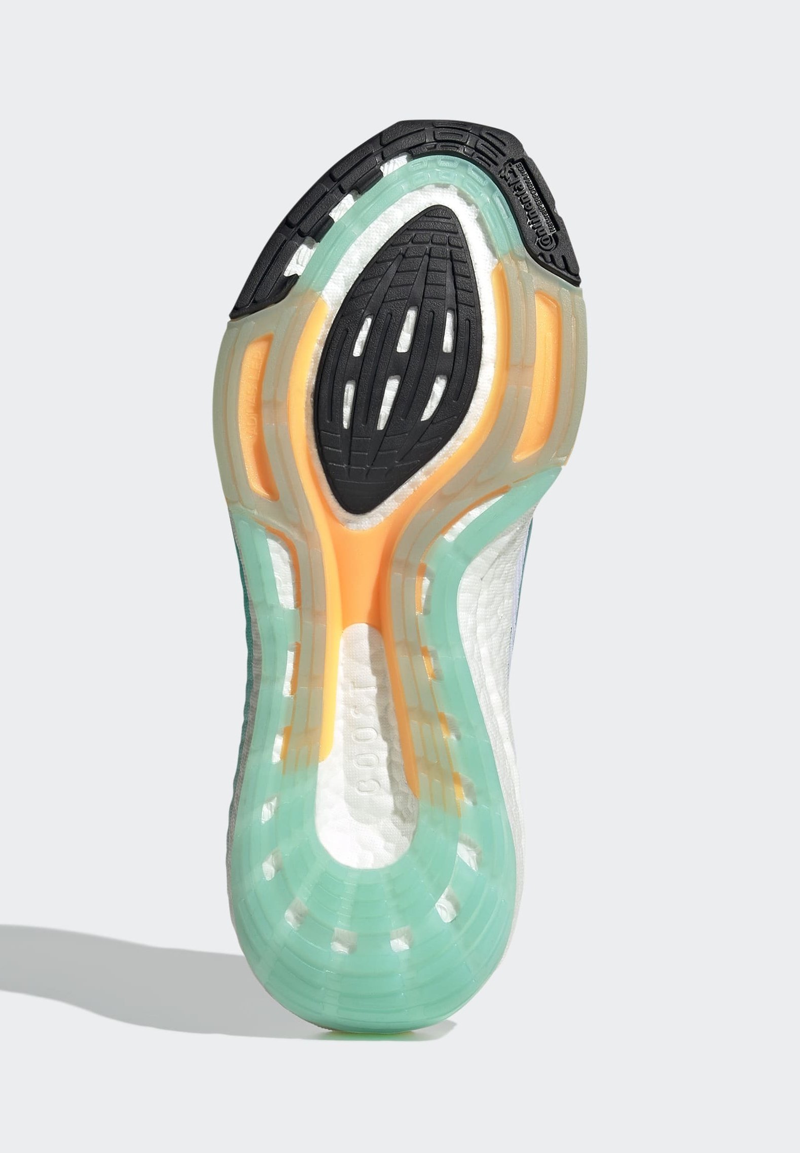 Фото № 4 с приближением к товару «‎Adidas Ultraboost 22»