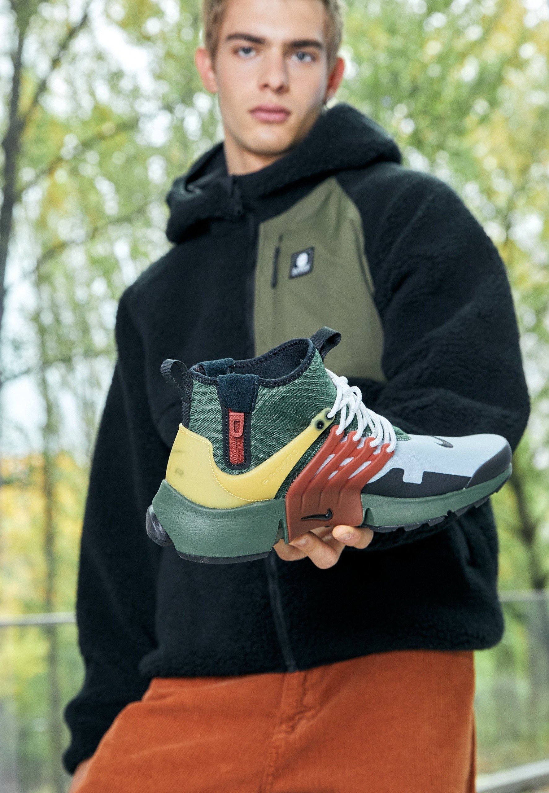 Фото № 3 с приближением к товару «‎Nike Air Presto Utility »