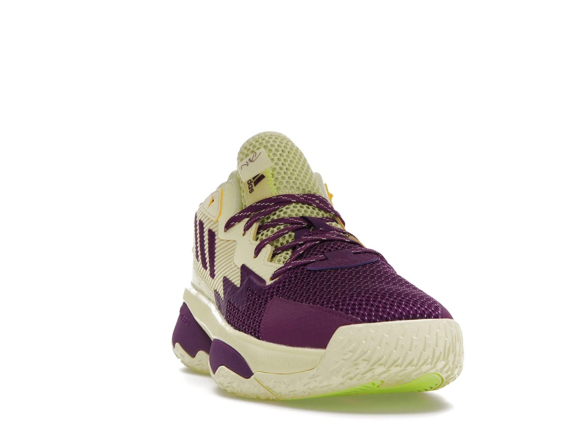 Фото № 3 с приближением к товару «‎adidas Dame 8 Dame Time»